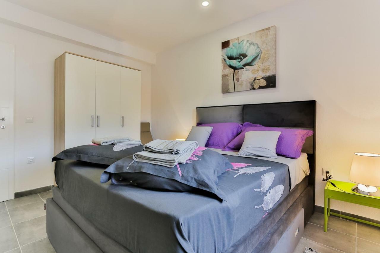 Villa Scandalli Sevid ภายนอก รูปภาพ