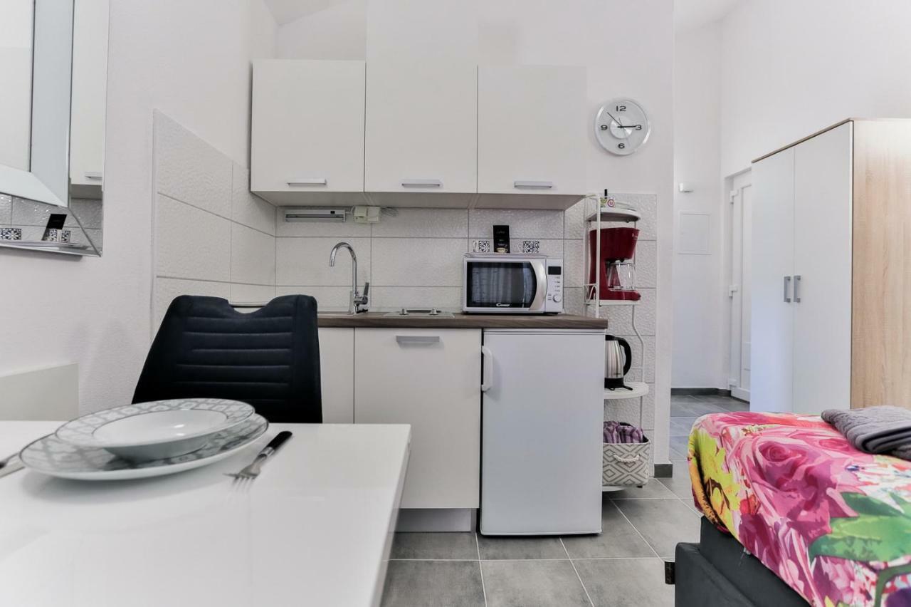Villa Scandalli Sevid ภายนอก รูปภาพ