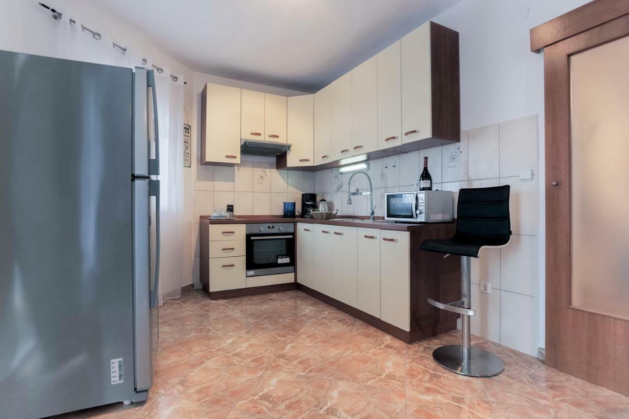 Villa Scandalli Sevid ภายนอก รูปภาพ